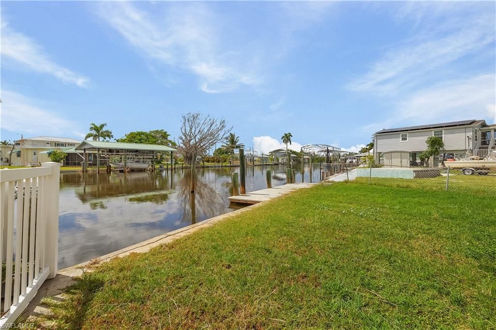 3851 Coconut Dr, Saint James City, FL 33956 Photo