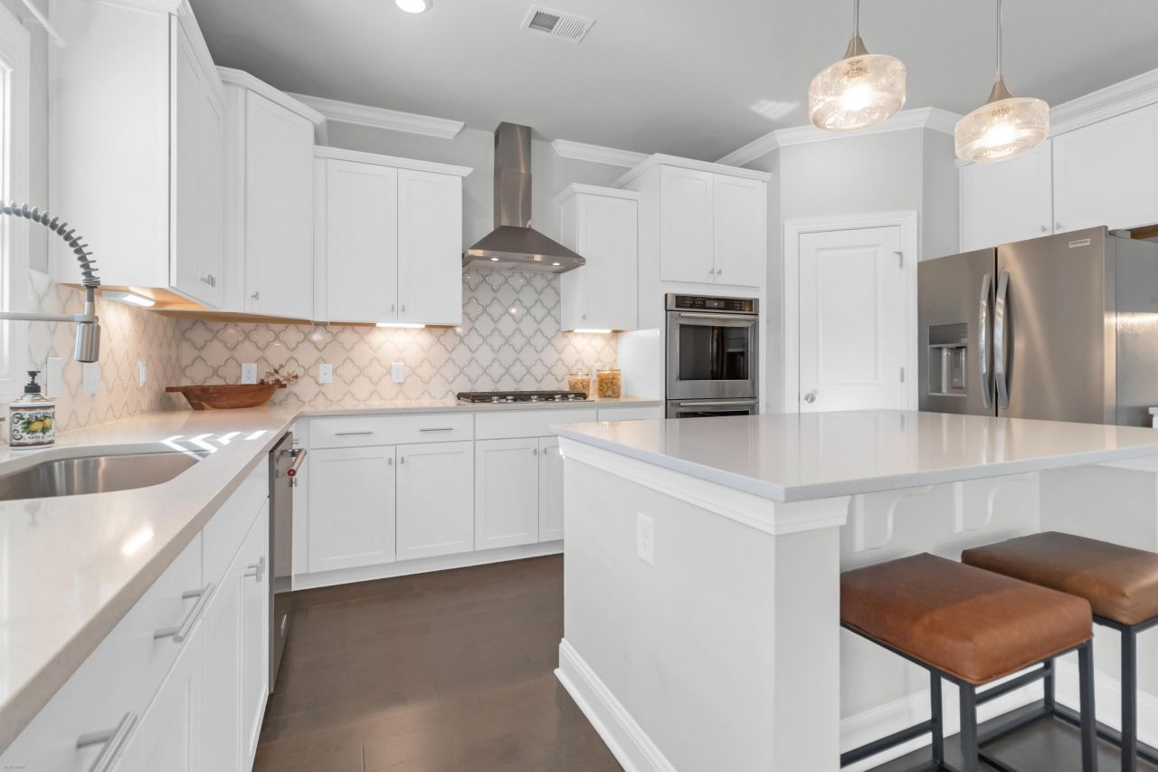 185 Whaler Avenue Photo 12