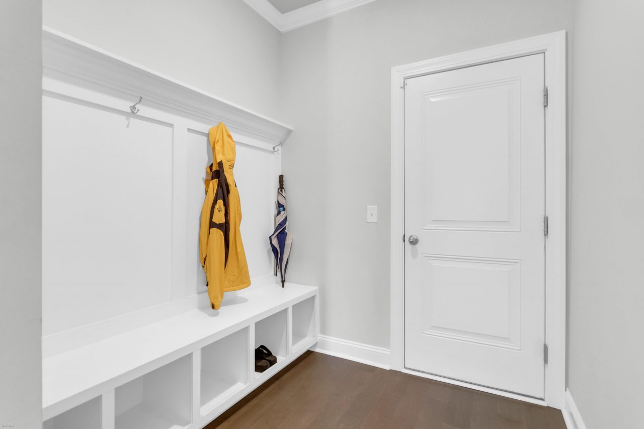 185 Whaler Avenue Photo 16