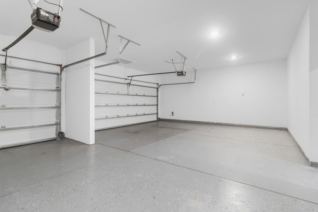 185 Whaler Avenue Photo 17