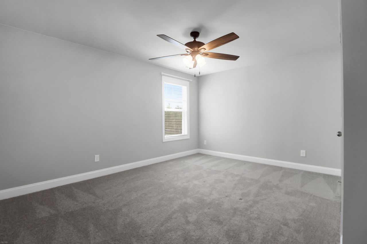 185 Whaler Avenue Photo 34