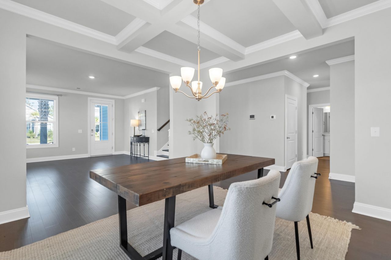 185 Whaler Avenue Photo 5