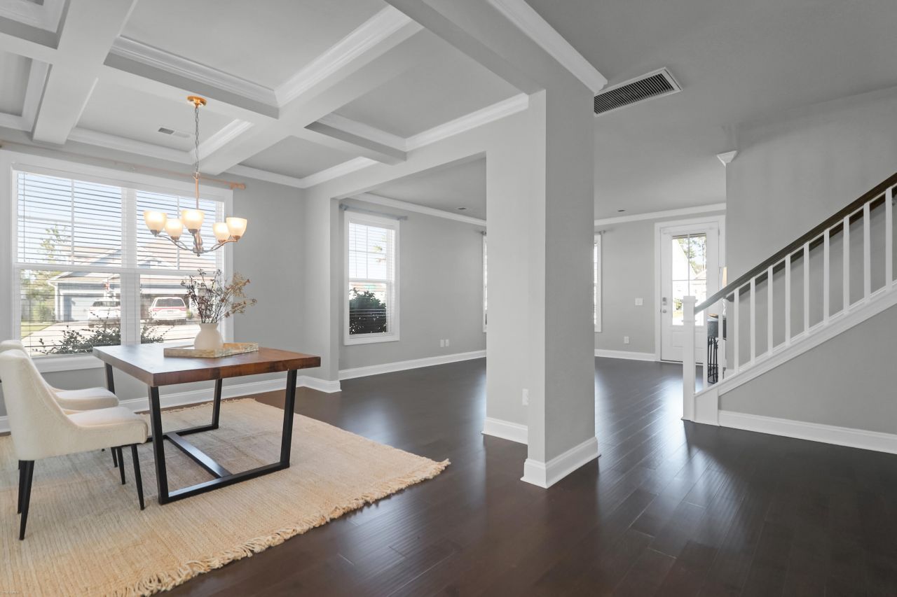 185 Whaler Avenue Photo 6