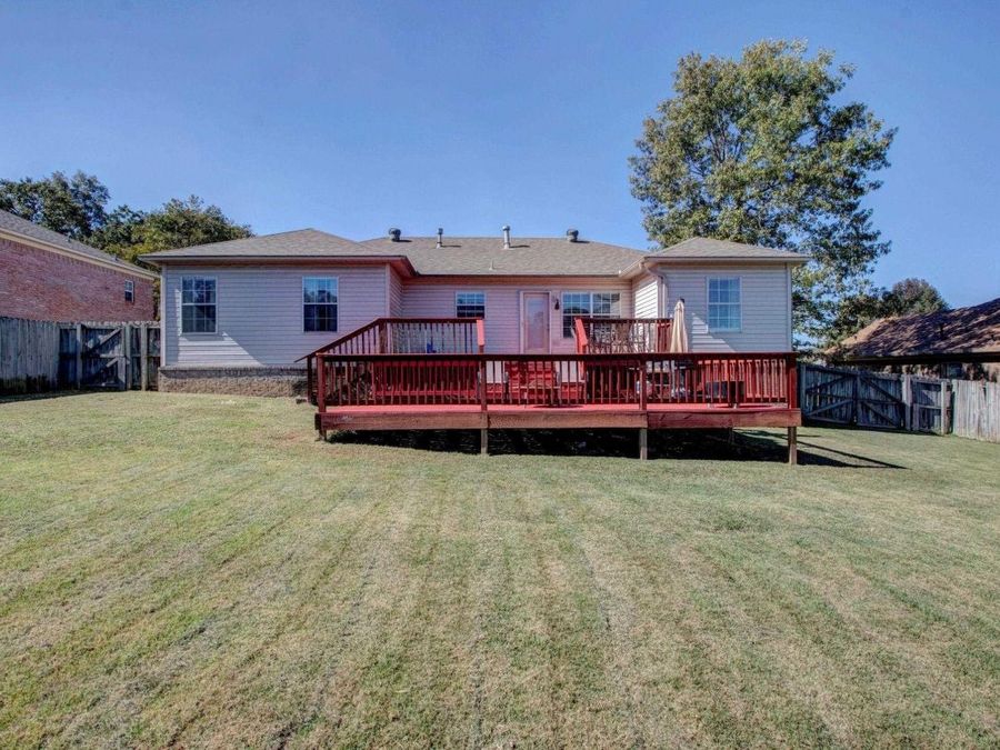 Property Image 37