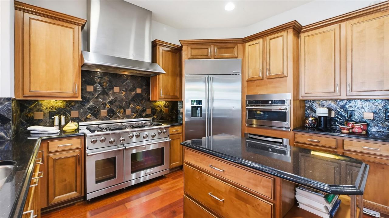 107 Falling Water Drive, Brandon, FL 33511 Photo