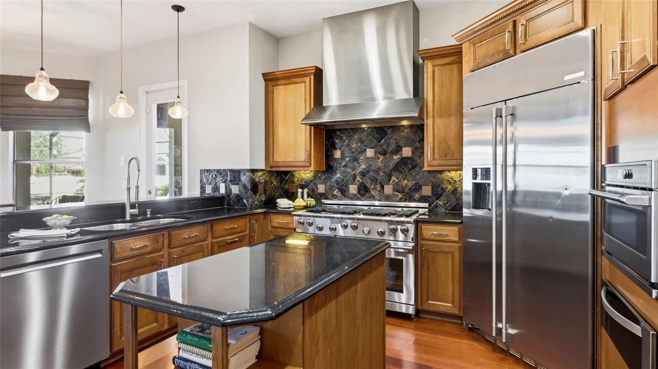 107 Falling Water Drive, Brandon, FL 33511 Photo