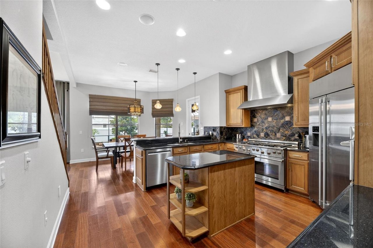 107 Falling Water Drive, Brandon, FL 33511 Photo