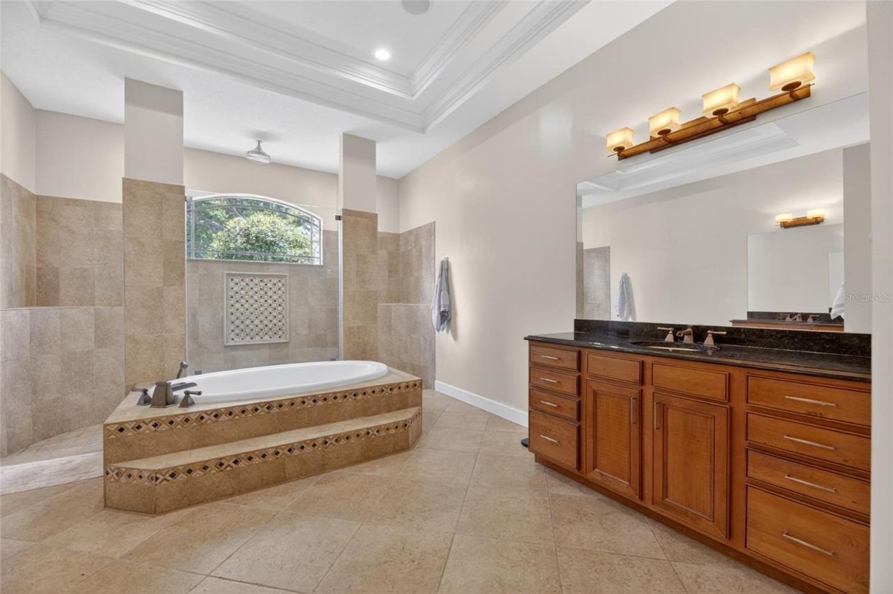 107 Falling Water Drive, Brandon, FL 33511 Photo