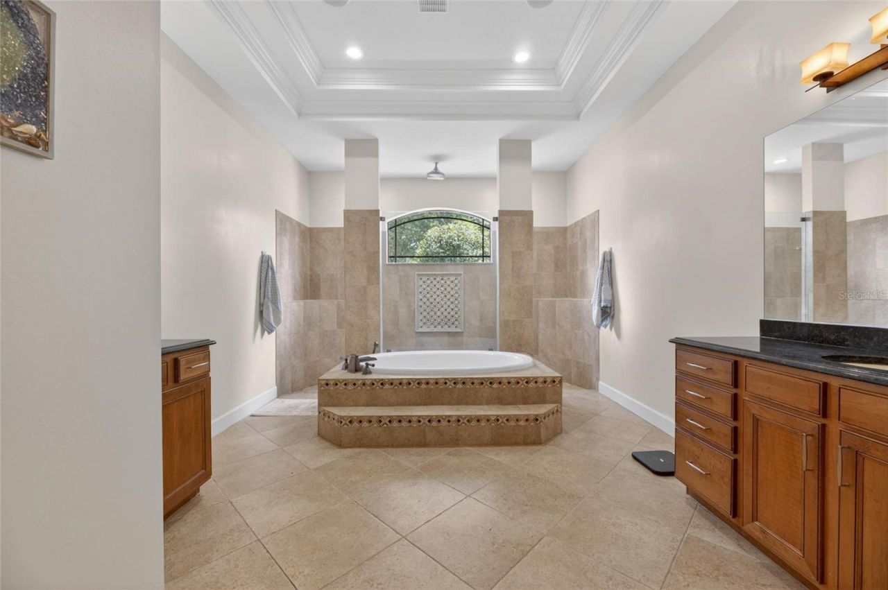 107 Falling Water Drive, Brandon, FL 33511 Photo