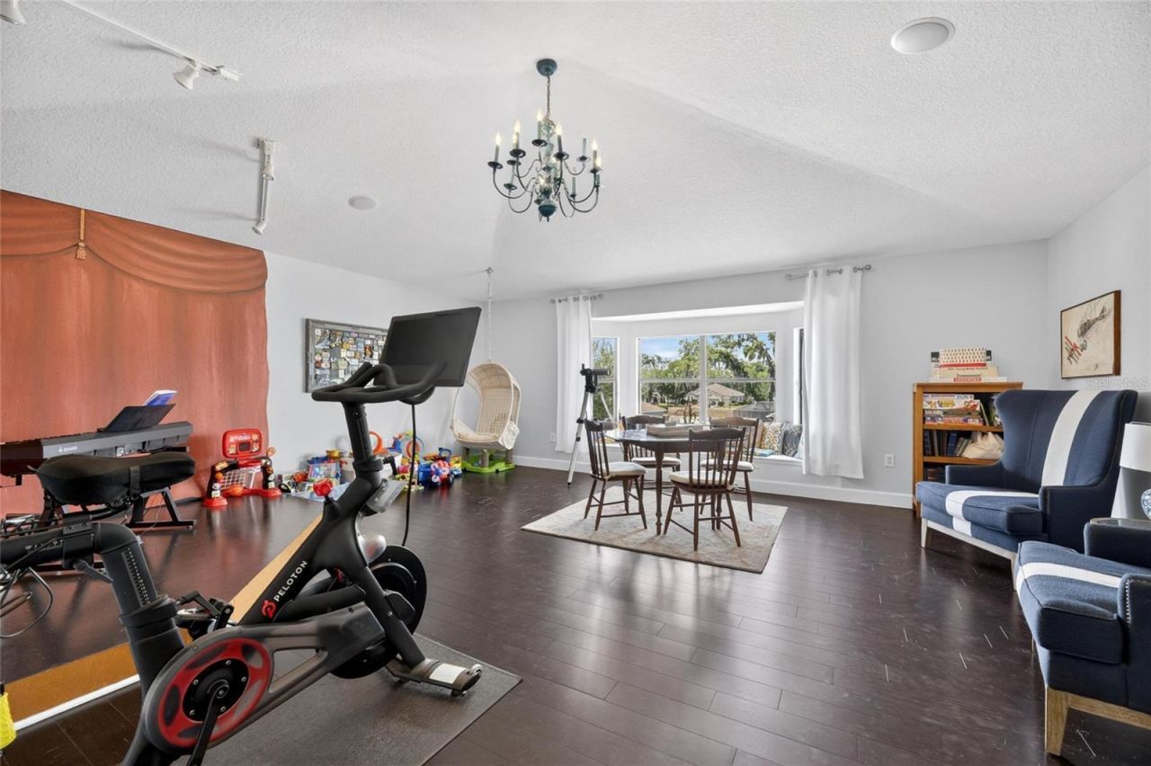 107 Falling Water Drive, Brandon, FL 33511 Photo