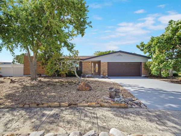 1645 WESTPORT ROAD, MERRITT ISLAND, FL 32952