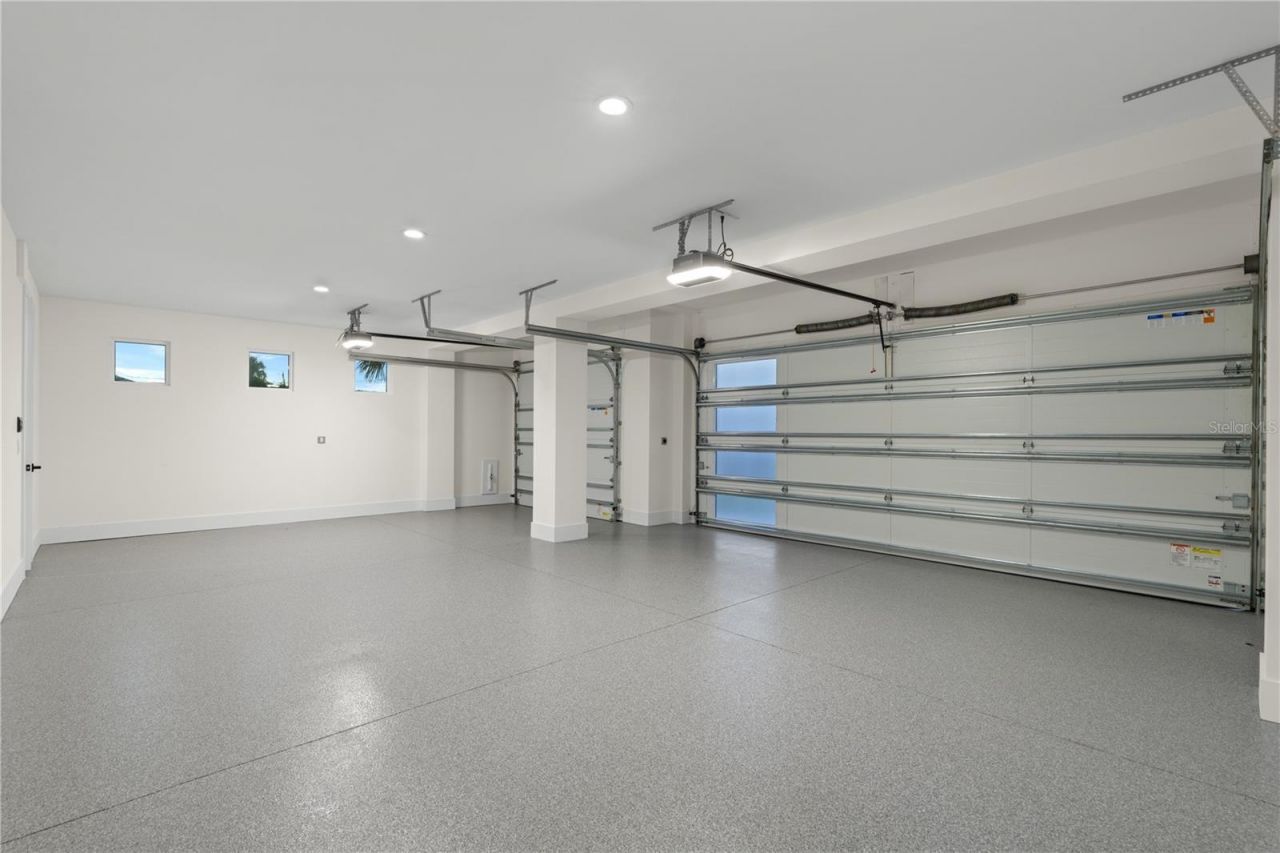 427 Columbus Avenue, New Smyrna Beach, FL 32169 Photo