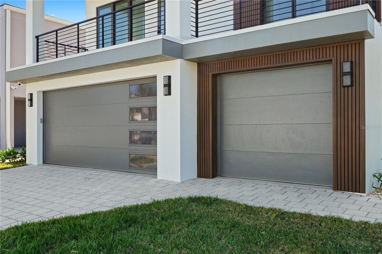 427 Columbus Avenue, New Smyrna Beach, FL 32169 Photo