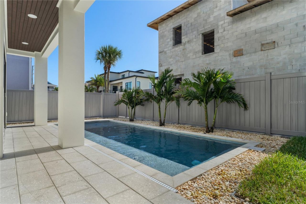 427 Columbus Avenue, New Smyrna Beach, FL 32169 Photo