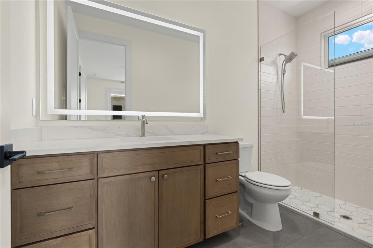 427 Columbus Avenue, New Smyrna Beach, FL 32169 Photo