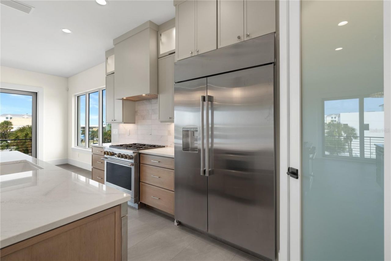 427 Columbus Avenue, New Smyrna Beach, FL 32169 Photo