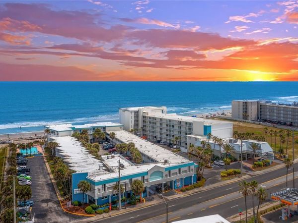 935 S ATLANTIC AVENUE, Unit 303, DAYTONA BEACH, FL 32118