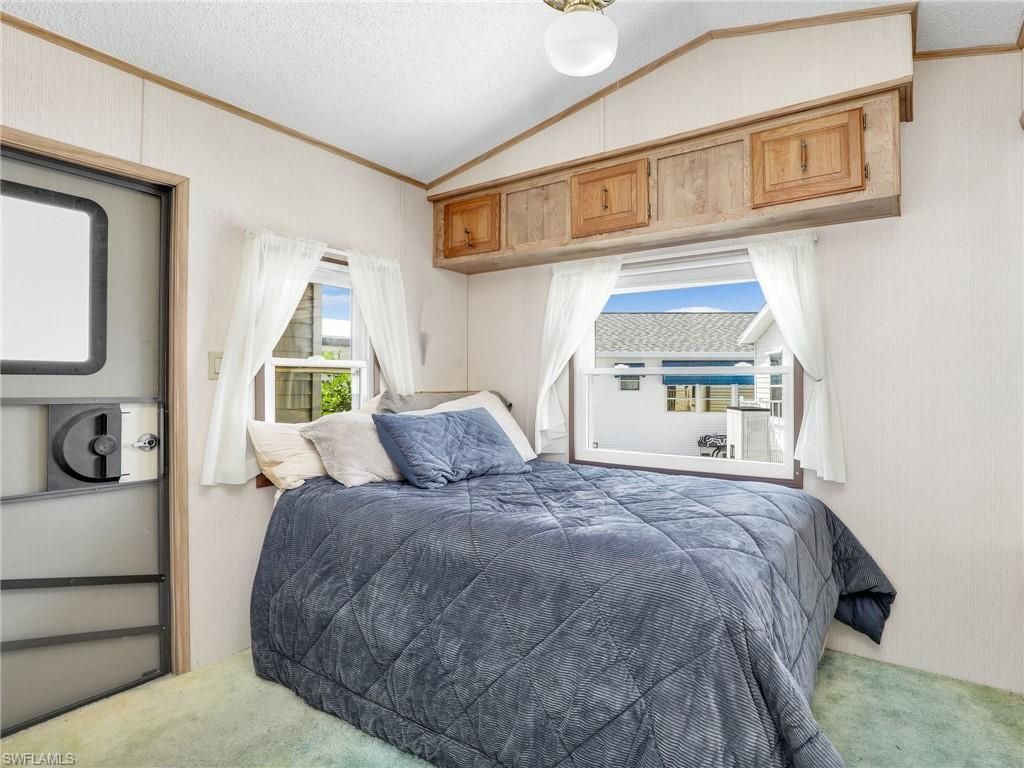 4530 Mayflower Way E, Estero, FL 33928 Photo