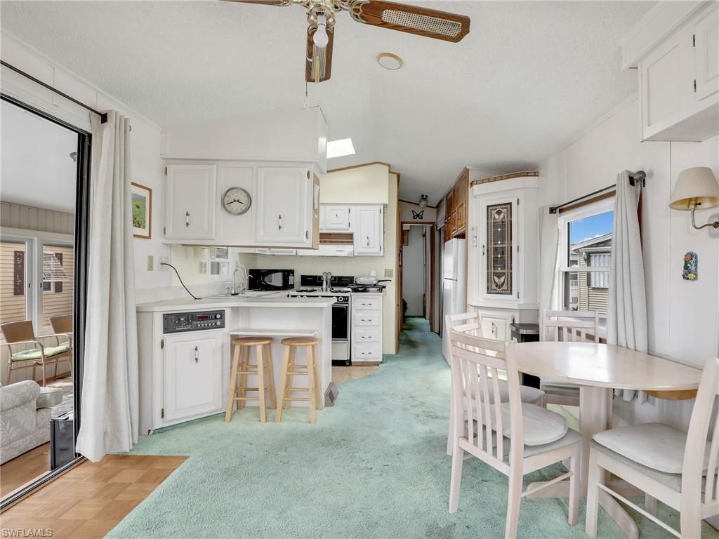 4530 Mayflower Way E, Estero, FL 33928 Photo