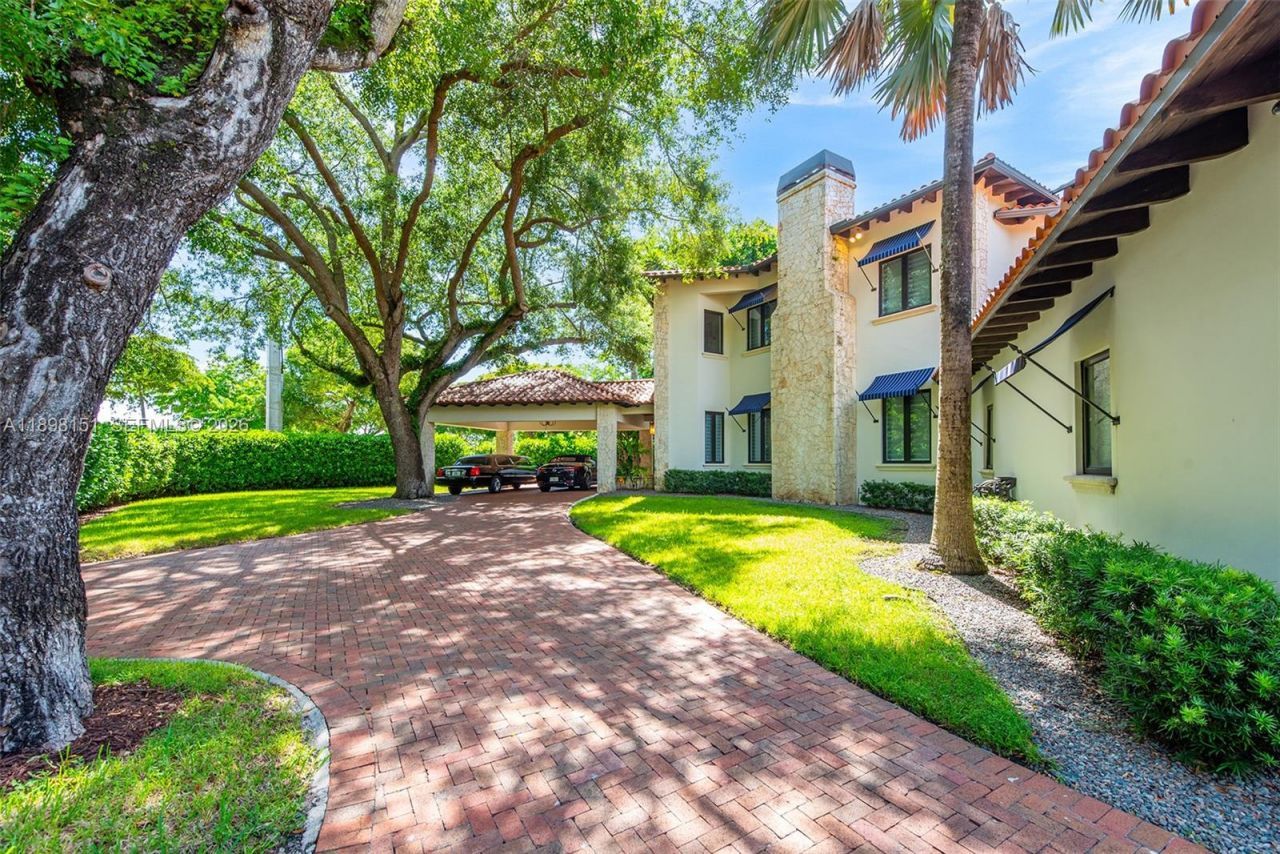 6700 Granada Blvd, Coral Gables, FL 33146 Photo