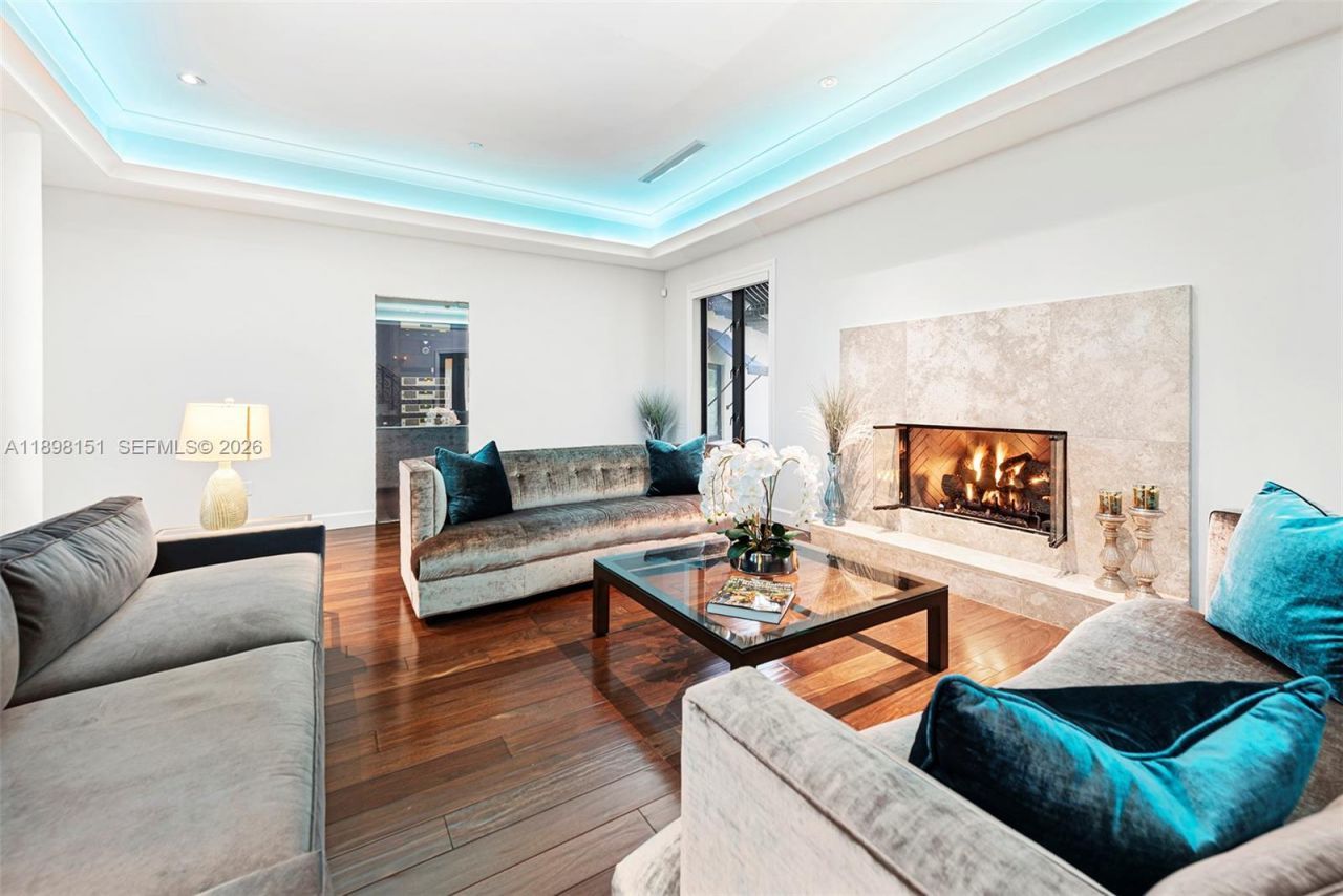 6700 Granada Blvd, Coral Gables, FL 33146 Photo