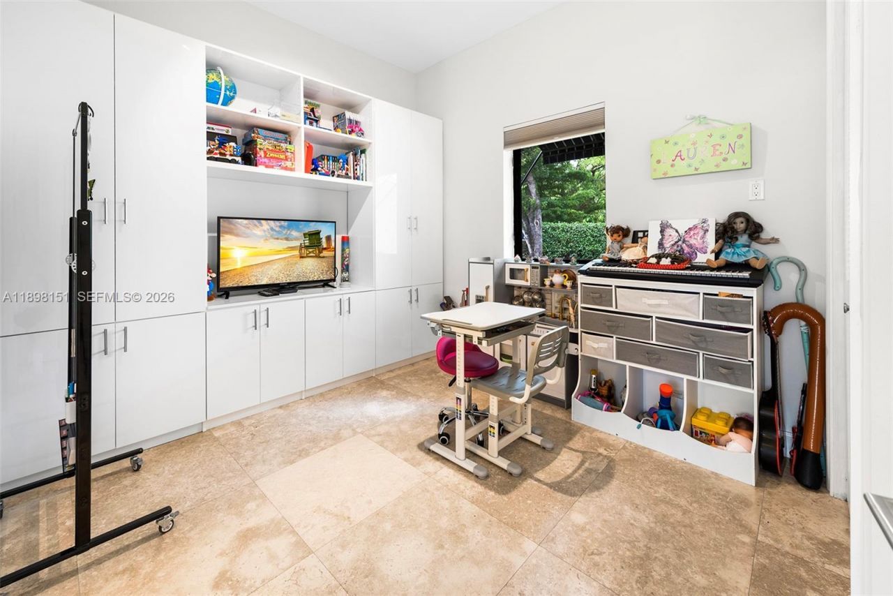 6700 Granada Blvd, Coral Gables, FL 33146 Photo