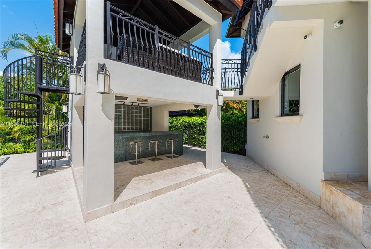 6700 Granada Blvd, Coral Gables, FL 33146 Photo