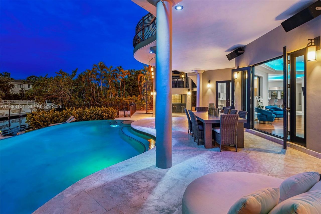 6700 Granada Blvd, Coral Gables, FL 33146 Photo