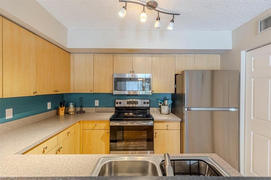 8754 River Homes Ln, Unit 8105, Bonita Springs, FL 34135 Photo