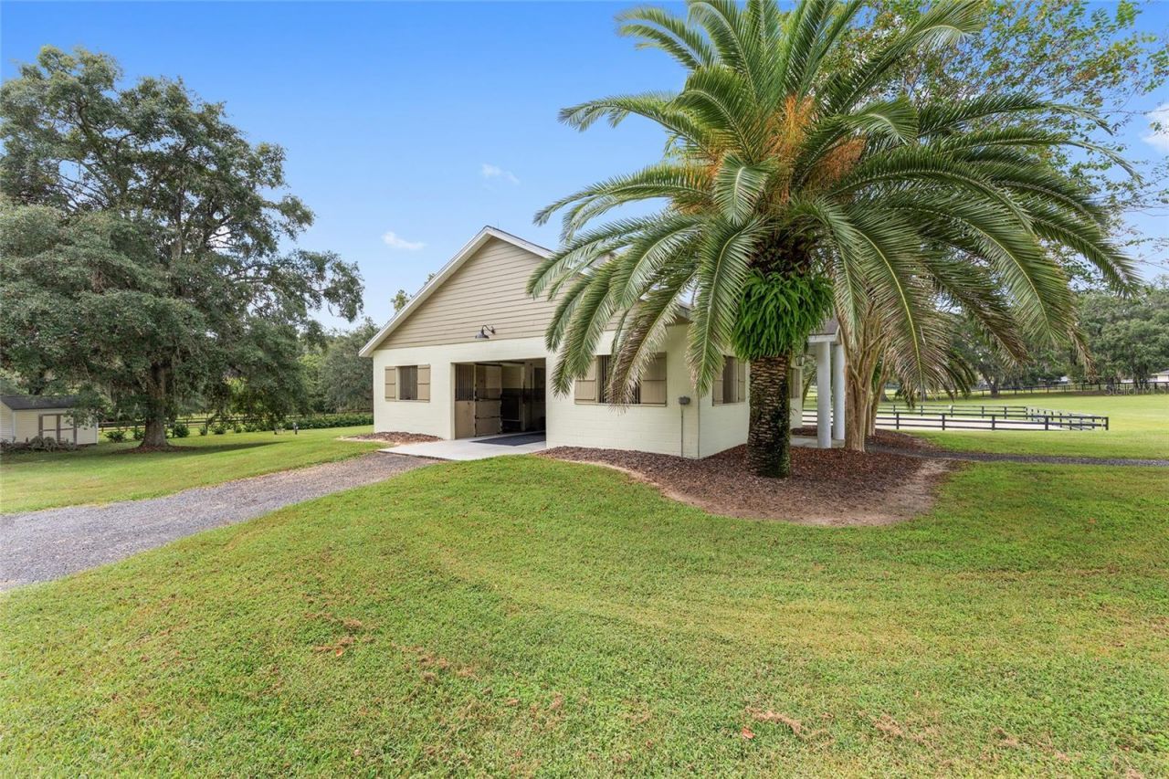 8778 NW 130th Street, Reddick, FL 32686 Photo