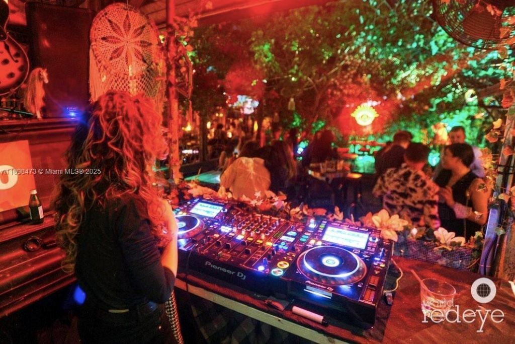 101 NE 20th St, Miami, FL 33137 Photo