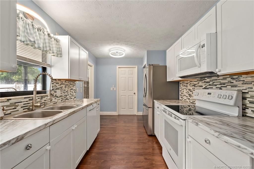 452 SW Todd Avenue, Port Saint Lucie, FL 34983 Photo