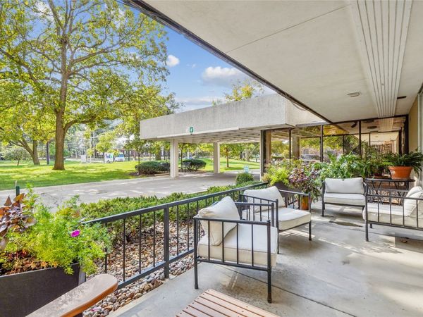 3663 Grand Avenue, Unit 104, Des Moines, IA 50312