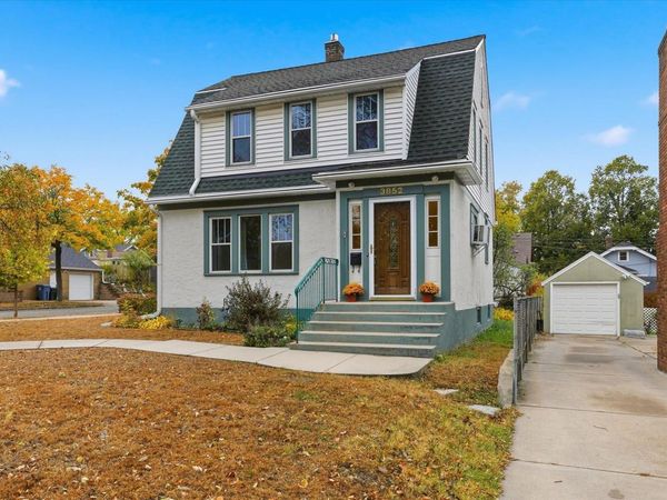 3852 22nd Avenue S, Minneapolis, MN 55407
