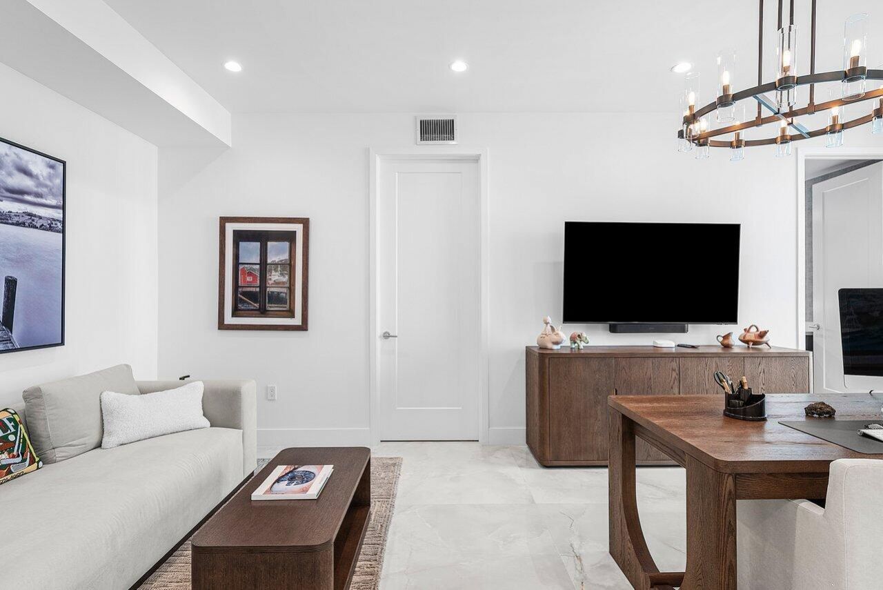 475 E Royal Palm Road, Unit 805, Boca Raton, FL 33432 Photo