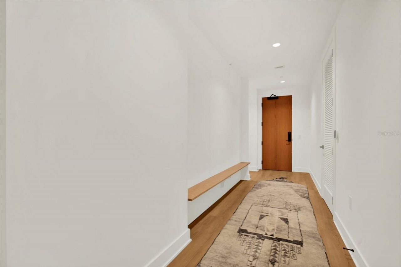 777 3rd Avenue N, Unit 1105, Saint Petersburg, FL 33701 Photo