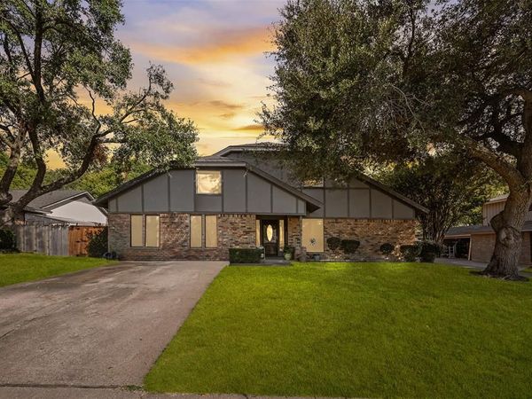 2308 Louise Lane, Ennis, TX 75119