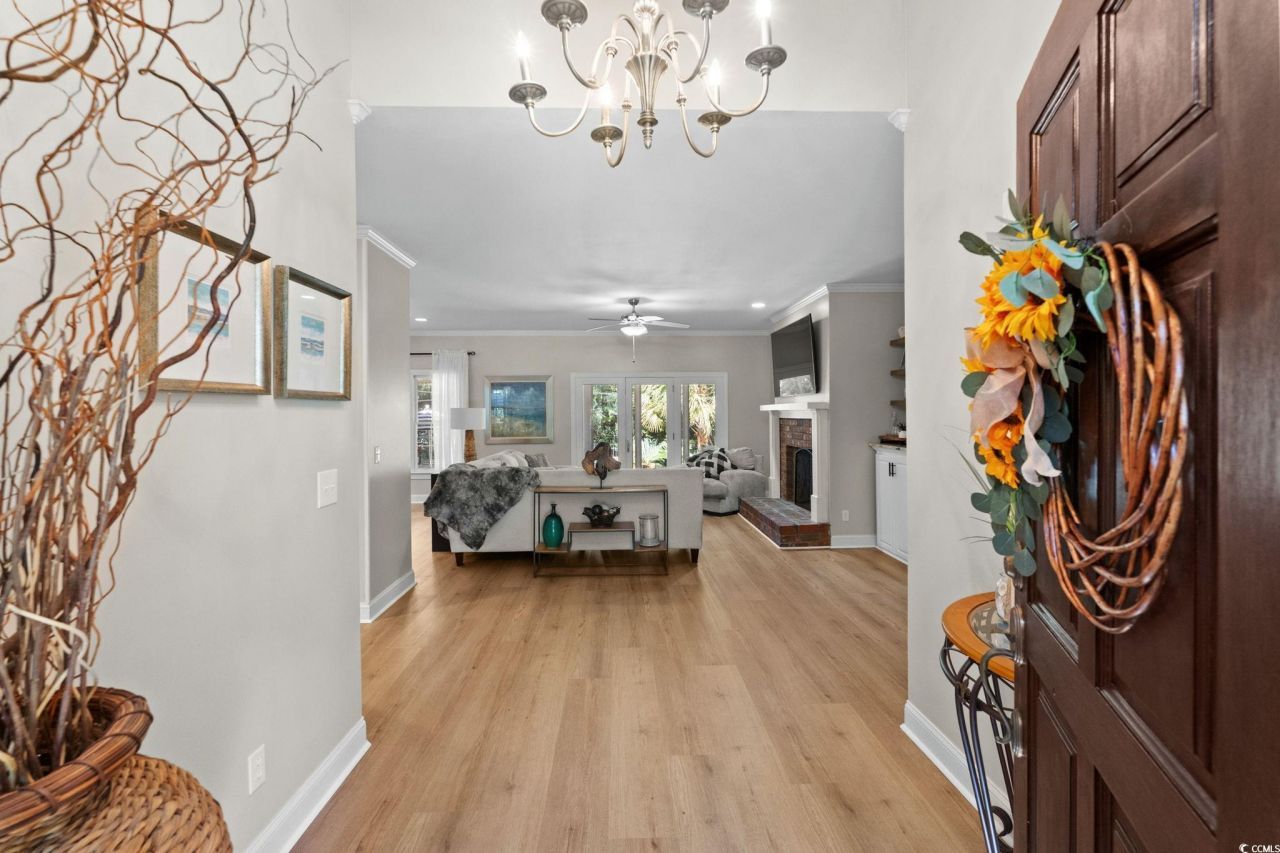 1058 Doral Dr. Photo 10