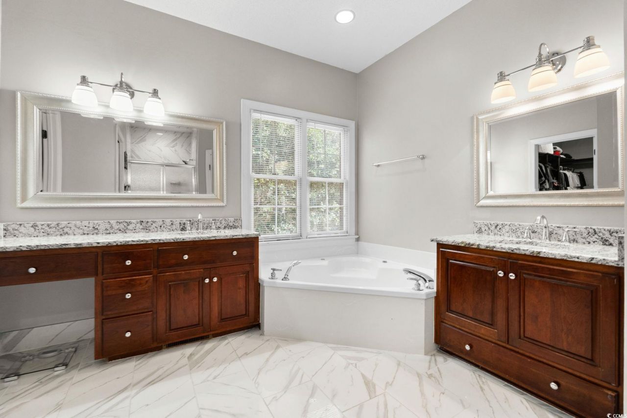 1058 Doral Dr. Photo 22