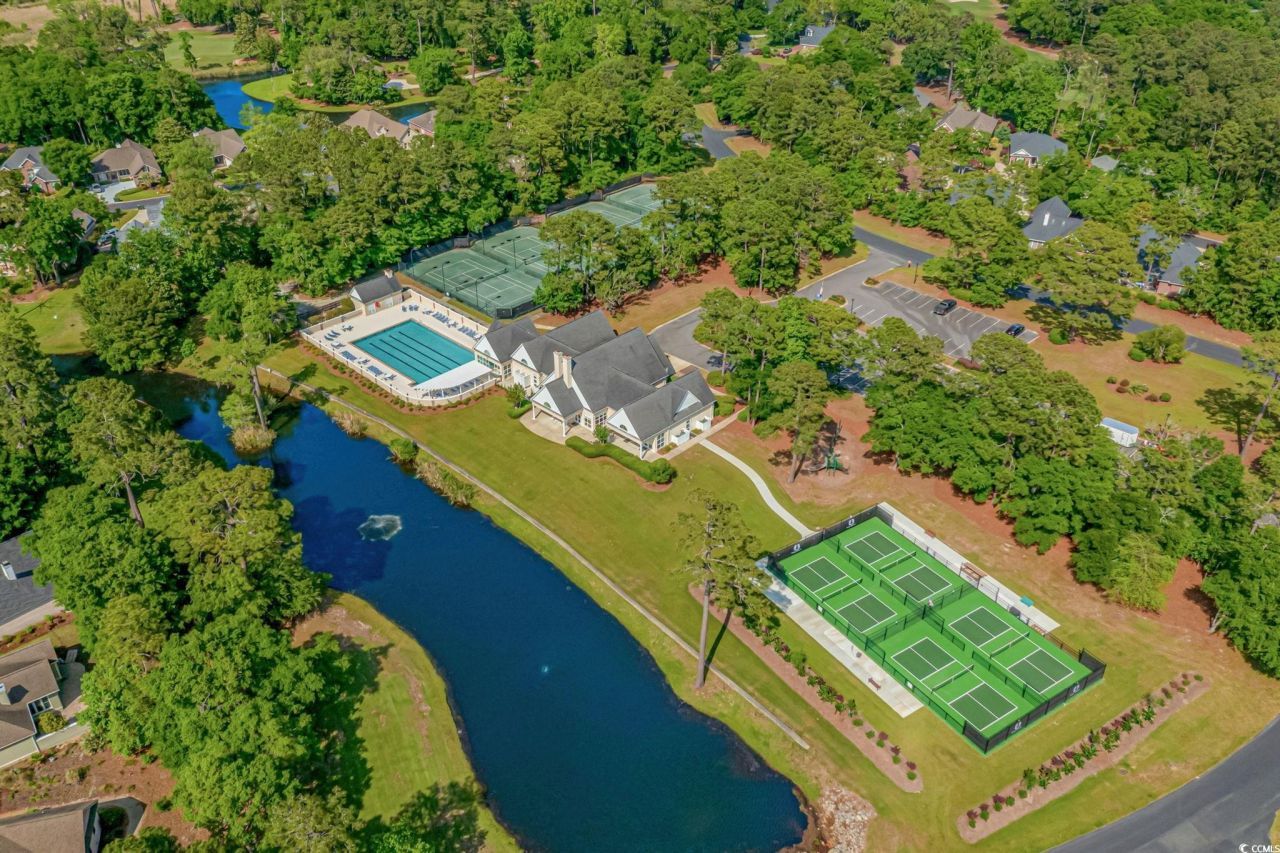 1058 Doral Dr. Photo 31