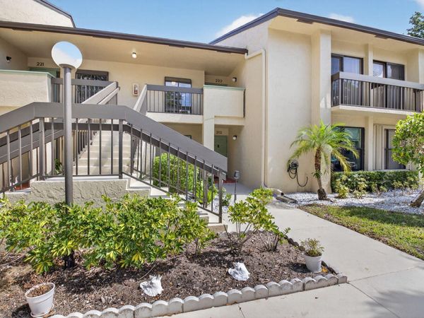 5055 Oak Hill Lane, Unit 222, Delray Beach, FL 33484