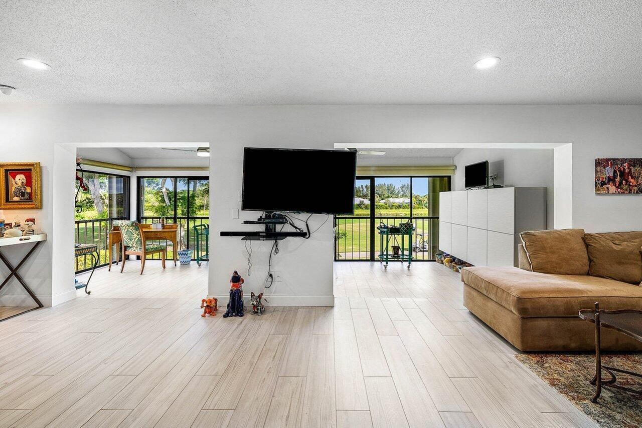 7920 Eastlake Drive, Unit 19-b, Boca Raton, FL 33433 Photo