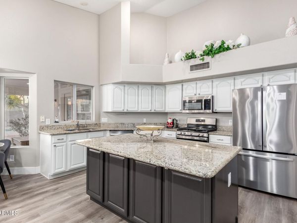 7821 W WESCOTT Drive, Glendale, AZ 85308