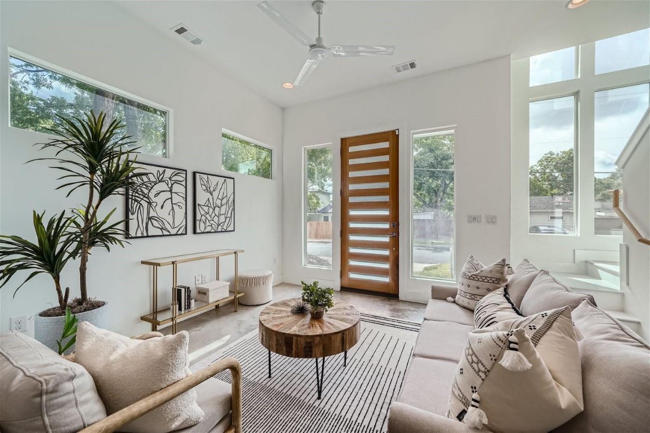 6002 Camino Real Rd, Austin, TX 78757 Main Photo