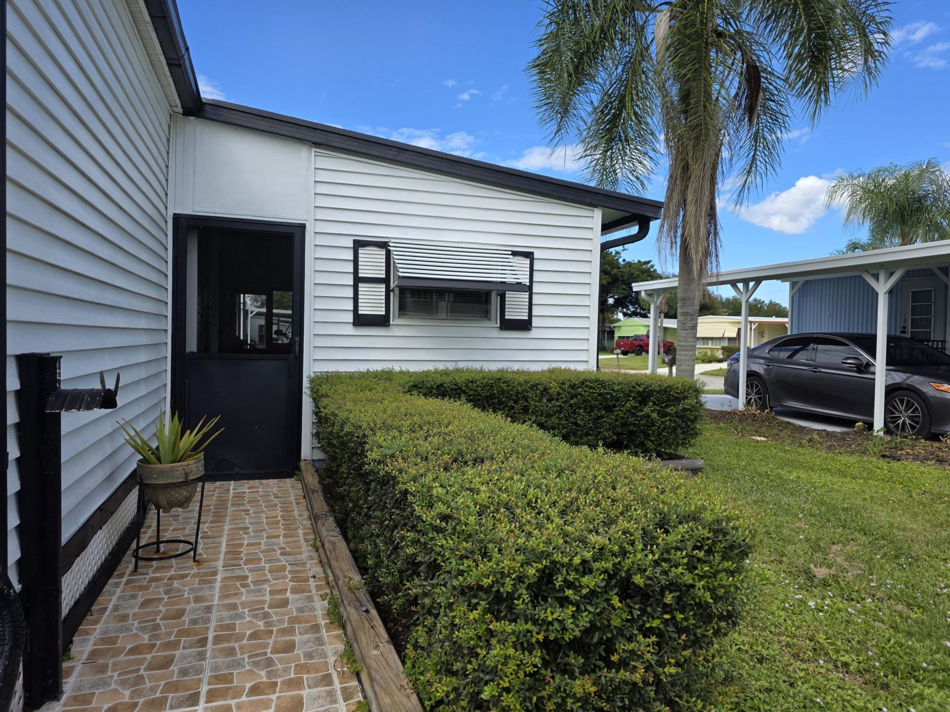 8 El Segundo, Port Saint Lucie, FL 34952 Photo