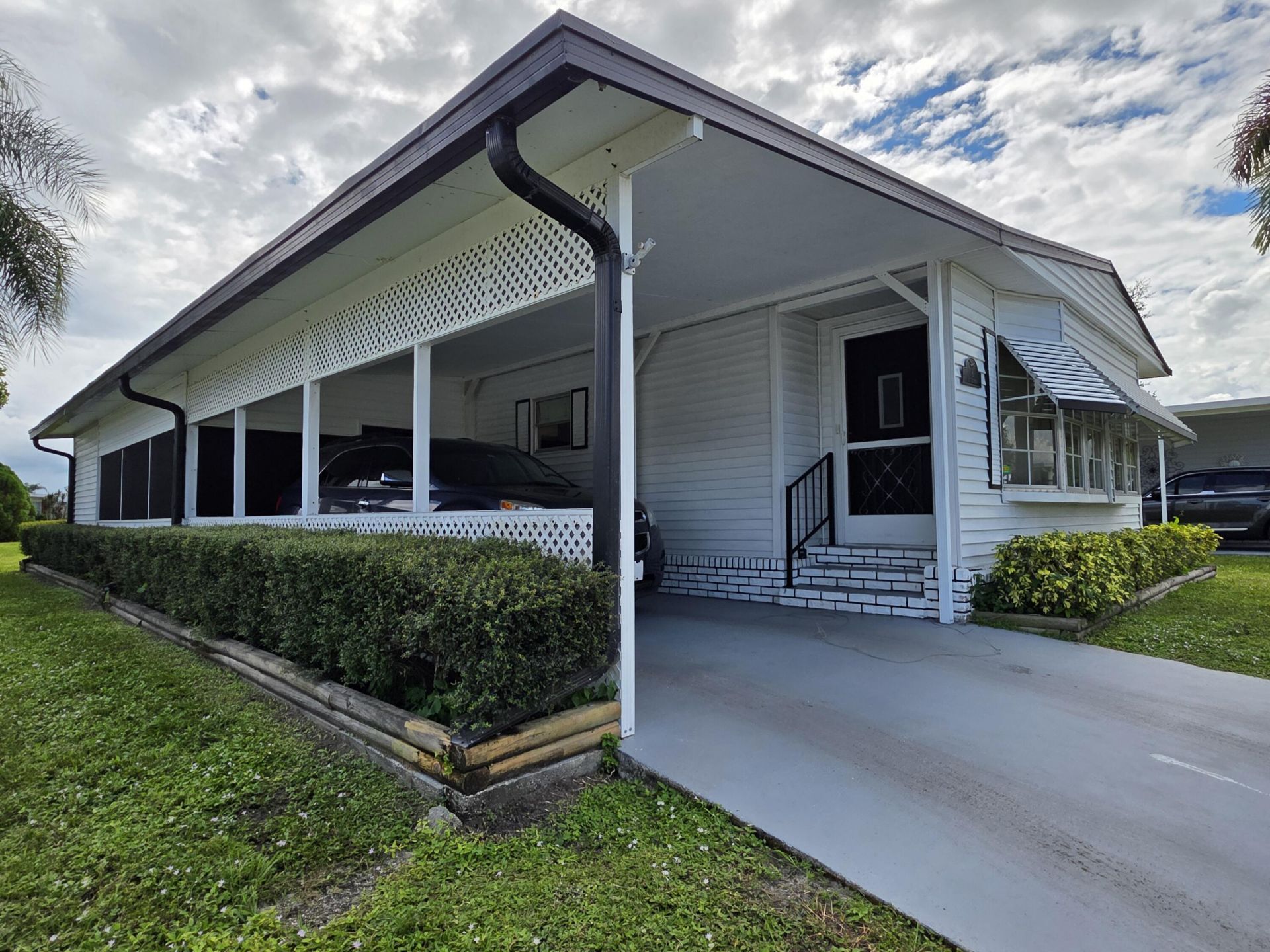 8 El Segundo, Port Saint Lucie, FL 34952 Photo