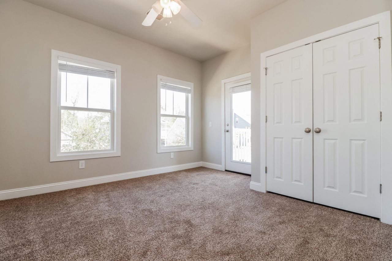 113 Pavilion Street Photo 13