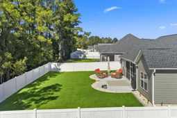 212 Baylee Circle photo 4