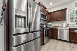 212 Baylee Circle photo 4