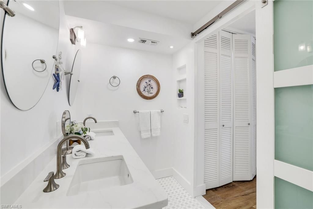 26340 Hickory Blvd, Unit 701, Bonita Springs, FL 34134 Photo